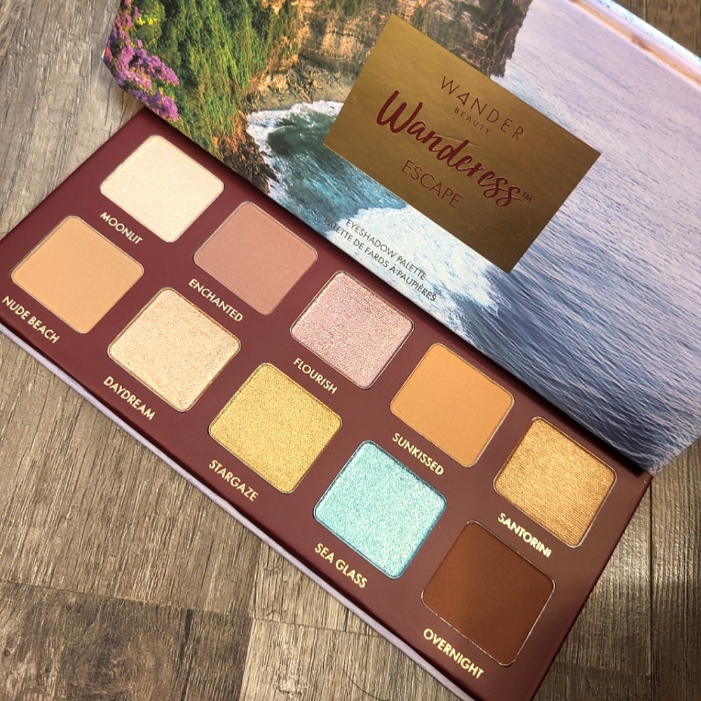 Wander Wanderess Escape Palette